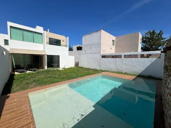 CASA EN VENTA AMUEBLADA DE 4 HAB I EN PRIVADA CASA EN VENTA AMUEBLADA DE 4 HAB I EN PRIVADA