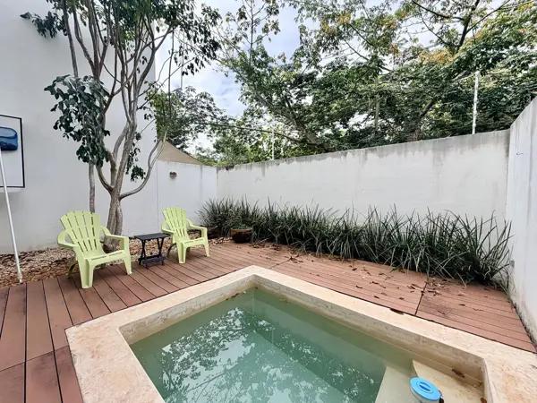 CASA EN VENTA EN PRIVADA EN CHUBURNA