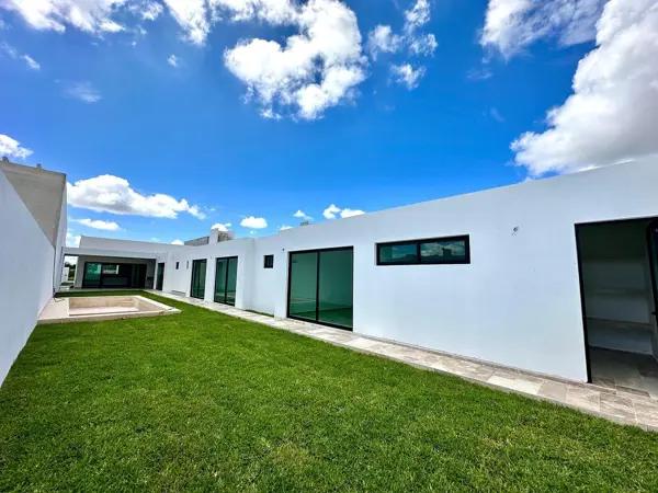 CASA EN VENTA I 4 HAB EN DZITYA