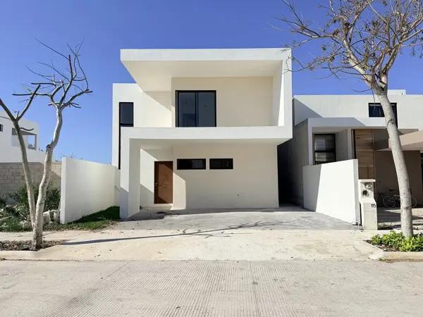 CASA EN VENTA EN PRIVADA DE 2 PLANTAS I ENTREGA INMEDIATA CASA EN VENTA EN PRIVADA DE 2 PLANTAS I ENTREGA INMEDIATA