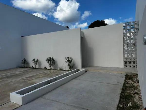 CASA EN VENTA EN CONKAL