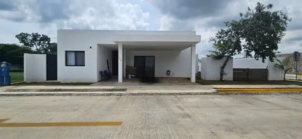 CASA EN VENTA EN SITPACH