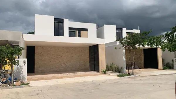 VENTA DE CASA TEMOZON NORTE