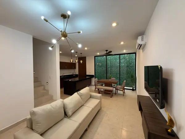 TOWNHOUSE EN BENITO JUAREZ NORTE ENTREGA INMEDIATA