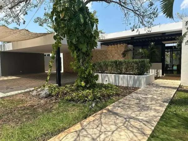 VENTA CASA DE 1 PLANTA EN LA REJOYADA