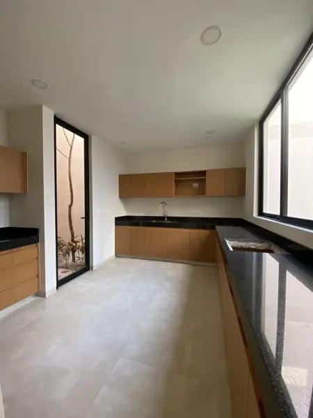 PREVENTA DE TOWNHOUSE EN TEMOZON NORTE