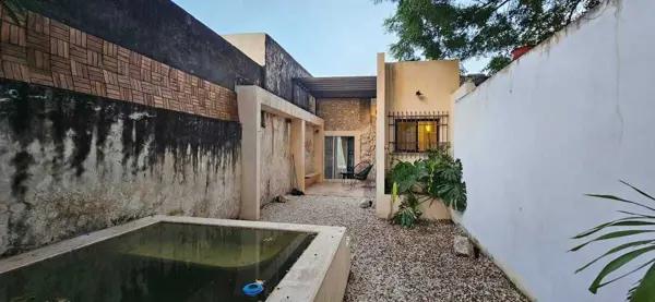 Casa en Venta sobre Av Iztaes AMUEBLADA