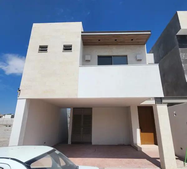 Casa en Pre-Venta en Los Portales