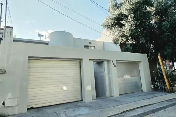 Casa en RENTA en Portal de Aragón