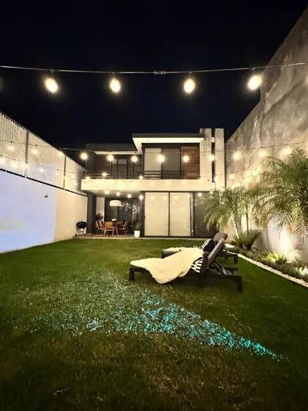 CASA EN TLALTENANGO