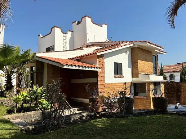 CASA EN RINCONADA TZOMPANTLE