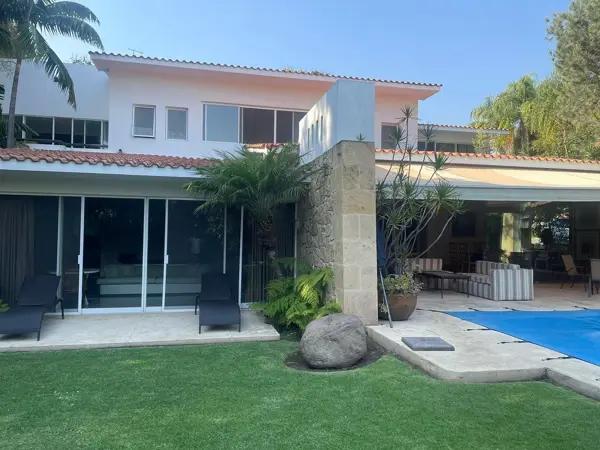 CASA EN ABRAHAM ZEPEDA
