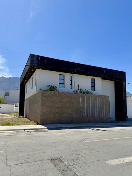 Terreno y Casa en Venta con proyecto en San Pedro Garza Garcia, NL