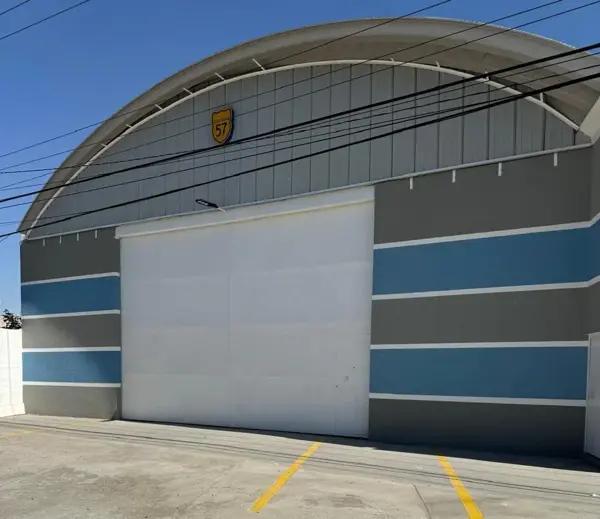 Bodega en Renta en San Juan del Río, Querétaro: Amplio Espacio Comercial en Zona Estratégica