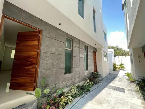 CASA EN LOMAS DE TRUJILLO