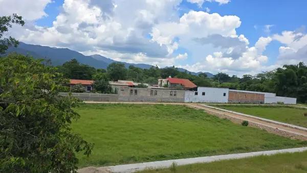 Lotes de 10 x 20 incluyen agua, luz, banquetas, son escriturables, desde $580.000 pesos