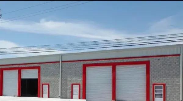 SE RENTA BODEGA EN PERIFÉRICO RAUL LÓPEZ SÁNCHEZ SE RENTA BODEGA EN PERIFÉRICO RAUL LÓPEZ SÁNCHEZ