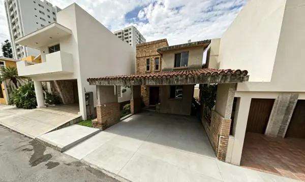 CASA EN VENTA LOMAS DE ROSALES TAMPICO