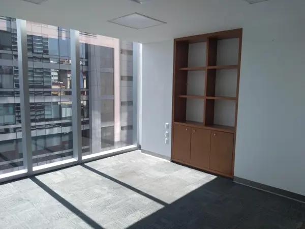 SE RENTA OFICINA AMUEBLADA, EN POLANCO, CDMX