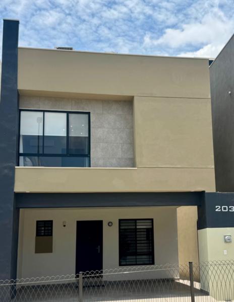 Casa en venta en Verania, García, Nuevo León