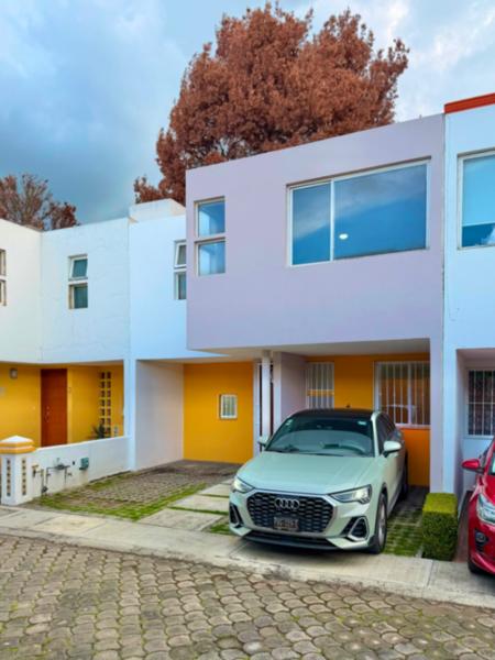 Casa en Venta en Metepec: Ideal para Familias en Comunidad Cerrada