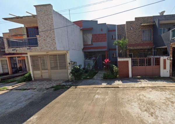 Casa en Residencial Las Olas - Oportunidad en Venta UNICA Casa en Residencial Las Olas - Oportunidad en Venta UNICA