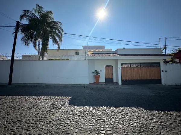 Casa en venta en La Trinidad, Comala, Colima
