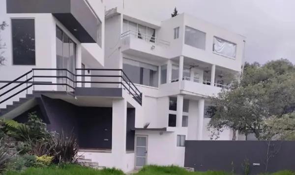 Hermosa casa ubicada en Condado de Sayavedra