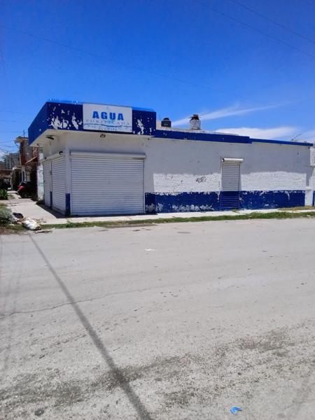 Local comercial en esquina en venta
