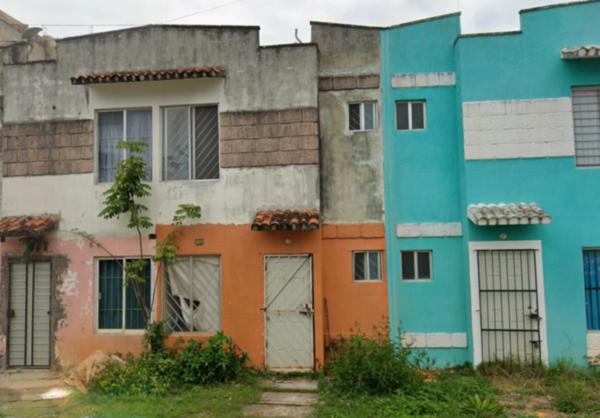 Oportunidad de Remate: Casa en Residencial Las Olas, Cosoleacaque