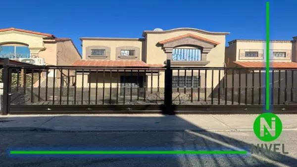 CASA DE 3 RECAMARAS EN VENTA EN GRAN VENECIA