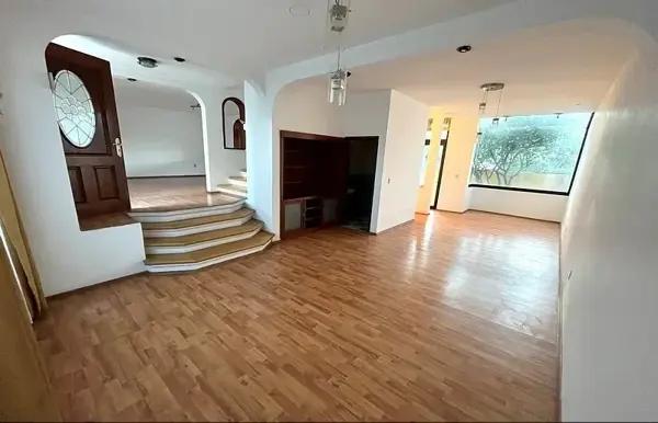 Casa en venta en Santa Cruz Xochitepec Xochimilco Entrega Inmediata 284 m²