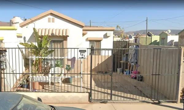 Venta de Casa en Ensenada, Chapultepec: Ideal para Adultos Mayores y Mascotas Venta de Casa en Ensenada, Chapultepec: Ideal para Adultos Mayores y Mascotas