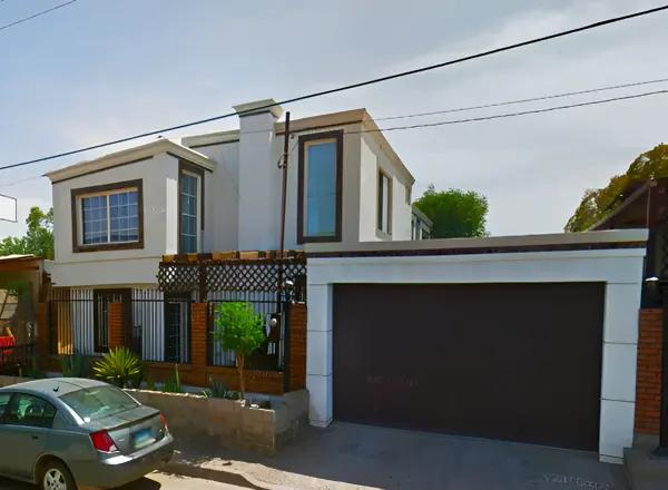 Venta de Casa cerca de Servicios en Alianza Para La Producción, Mexicali