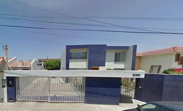 Venta de Casa con 6 recámaras en El Paraíso, Tijuana, Baja California