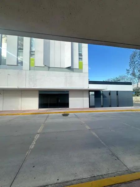 | Local Comercial en Renta en Montebello | | Local Comercial en Renta en Montebello |