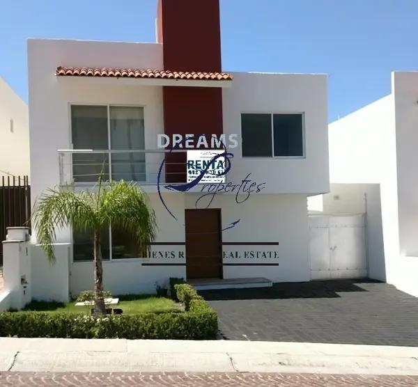 CASA EN VENTA EN RESIDENCIAL CUMBRES DEL LAGO JURIQUILLA CON UNA EXCELENTE UBICACIÓN Y ESPAC CASA EN VENTA EN RESIDENCIAL CUMBRES DEL LAGO JURIQUILLA CON UNA EXCELENTE UBICACIÓN Y ESPAC