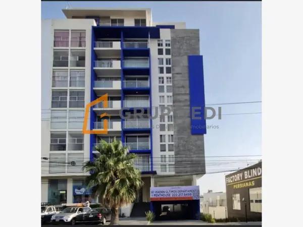 Departamento en renta en Forjadores