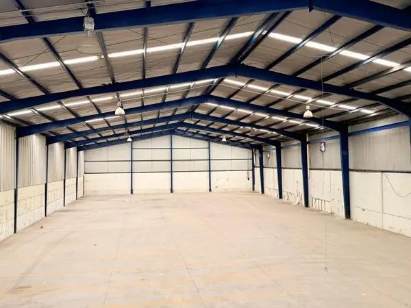 Renta Bodega Industrial de 1,800 m²