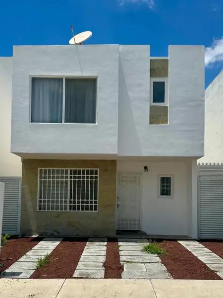 Casa Amueblada en Renta en Rancho Santa Mónica Coto Belieu Aguascalientes (MGT)