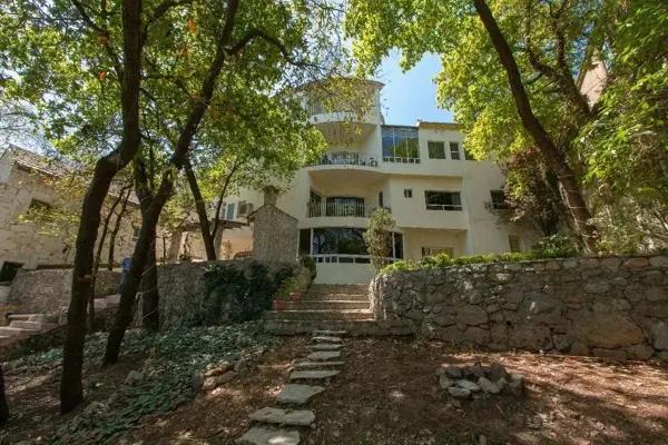 Casa en Venta en San Pedro Garza García en Palmillas
