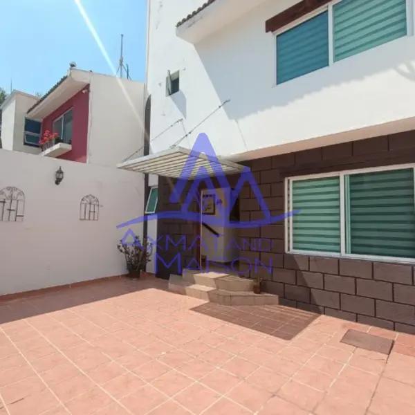 Casa en Venta en Milenio III, Querétaro - Oportunidad Habitacional