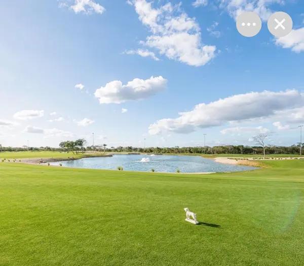Venta de lote fairway front en Club de Golf Residencial en Mérida
