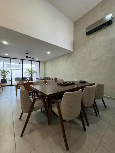 Casa en venta en privada Amidanah zona Norte Xcanatum Casa en venta en privada Amidanah zona Norte Xcanatum