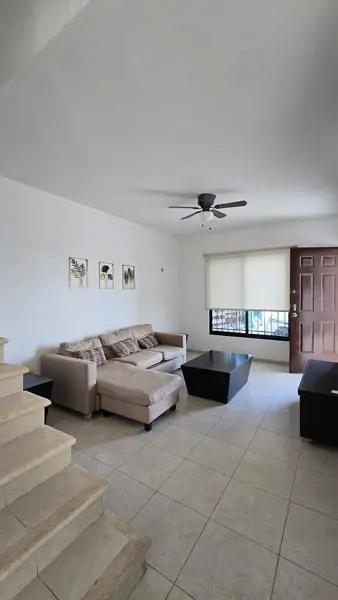 Casa en renta, Amueblada en Renta en Gran Santa Fe, Mérida Cerrada Caimitos Casa en renta, Amueblada en Renta en Gran Santa Fe, Mérida Cerrada Caimitos