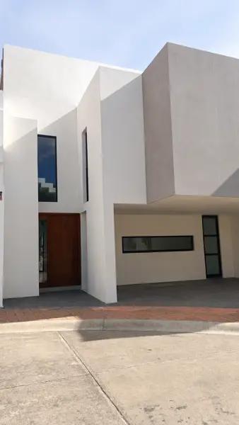 CASA EN PIAMONTE, IRAPUATO