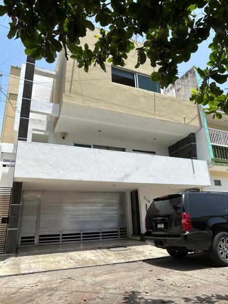 Inmueble 3 niveles en Costa Verde ideal para oficinas o centro médico Inmueble 3 niveles en Costa Verde ideal para oficinas o centro médico