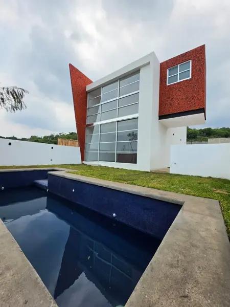 CASA NUEVA AL NORTE DE CUERNAVACA