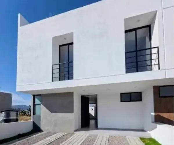 Casa nueva en venta en Juriquilla, Querétaro con cocina integral y roof garden