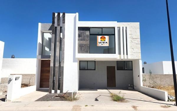 Casa en venta en LA RESERVA JURIQUILLA Casa en venta en LA RESERVA JURIQUILLA